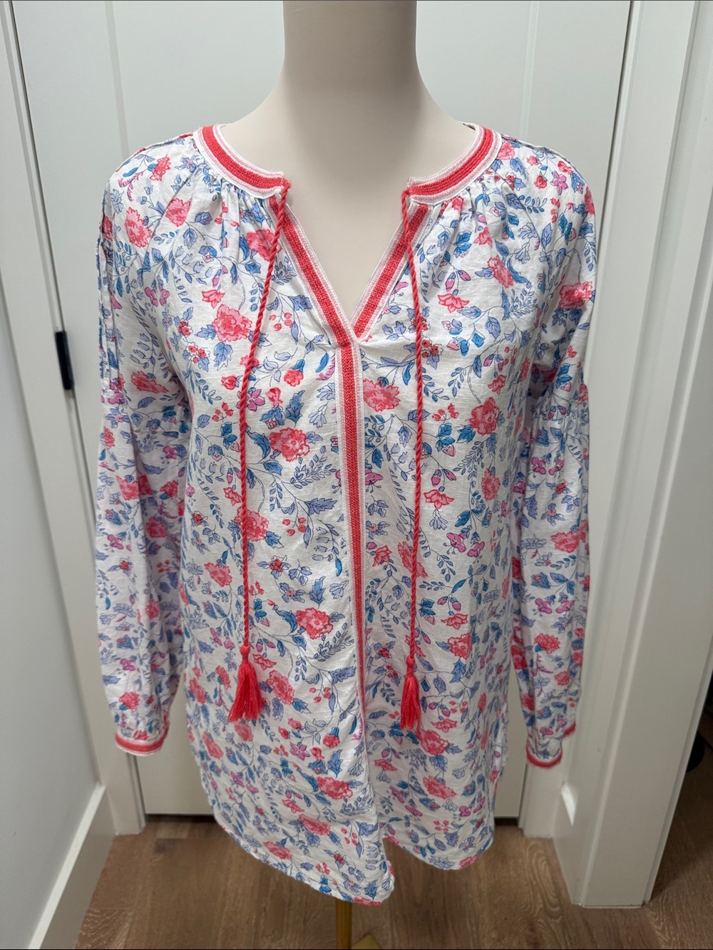 Joules White Linen and Cotton Blouse with Blue and Pink Floral Print